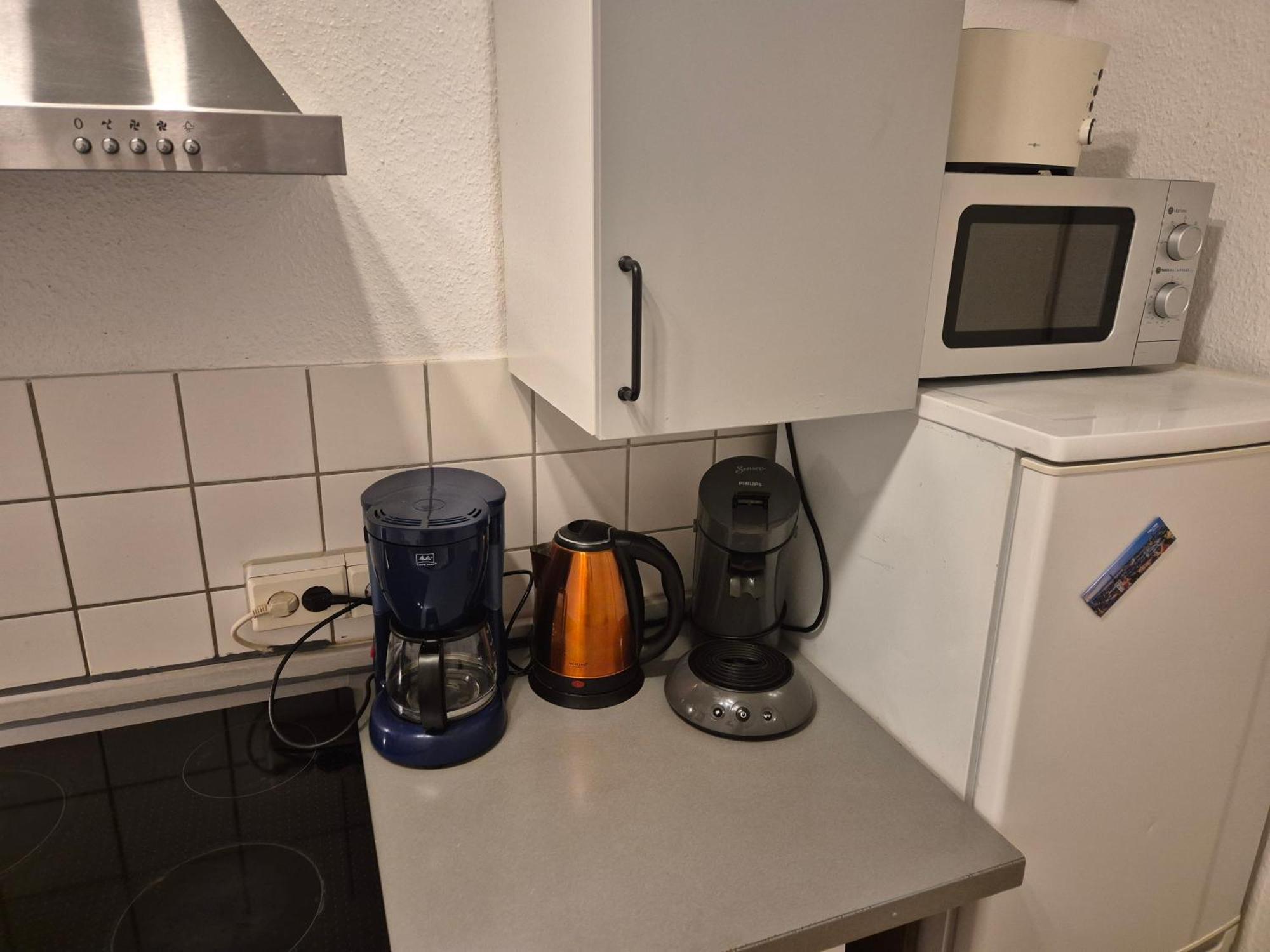 Schoene 3 Schlafzimmer Wohnung Mit 4 Dopplbetten Berlijn Buitenkant foto
